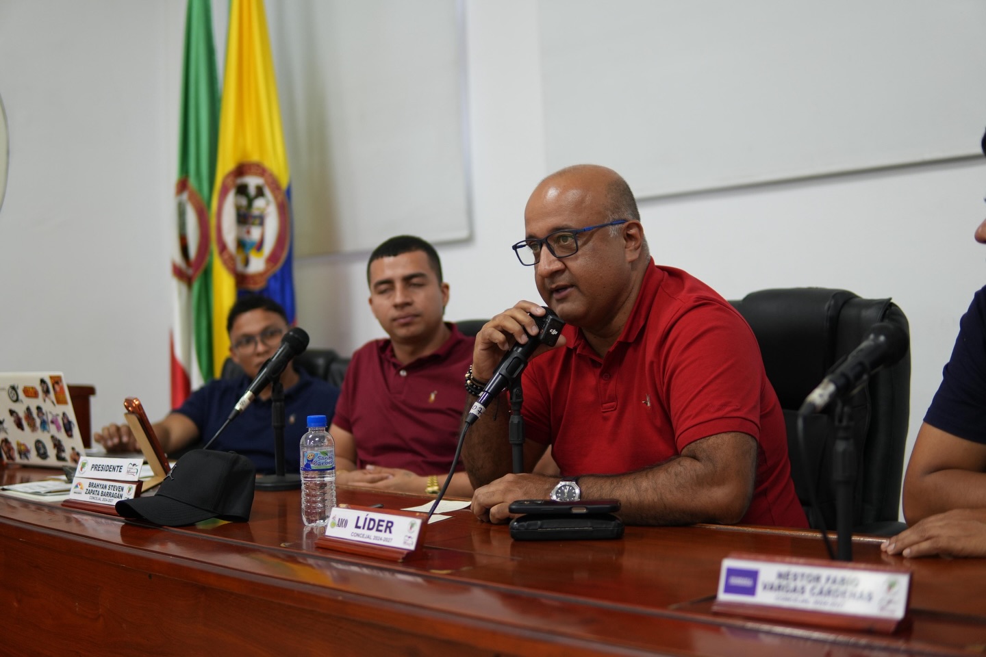 SOCIALIZACIÓN MONTENEGRO 3